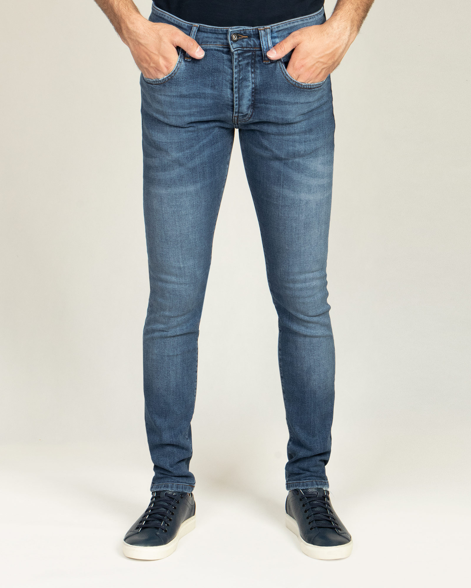 شلوار جین مردانه سنگشوردار آبی روشن 19424510