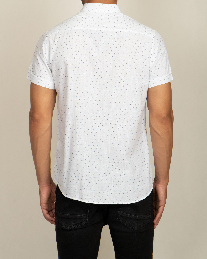 خرید اینترنتی پیراهن طرح دار سفید 20123207