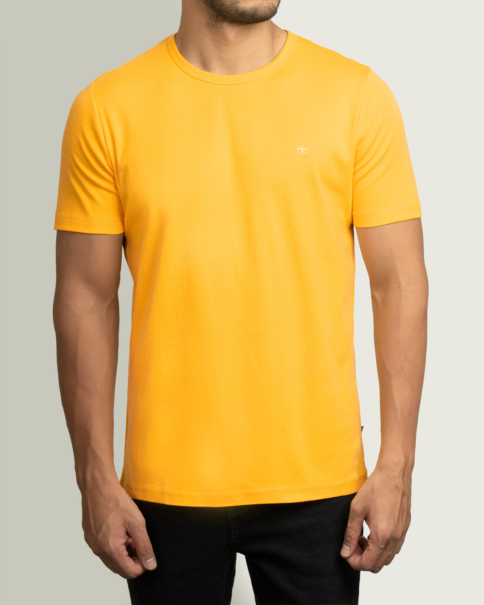 تیشرت آستین کوتاه مردانه ساده زرد 20195102