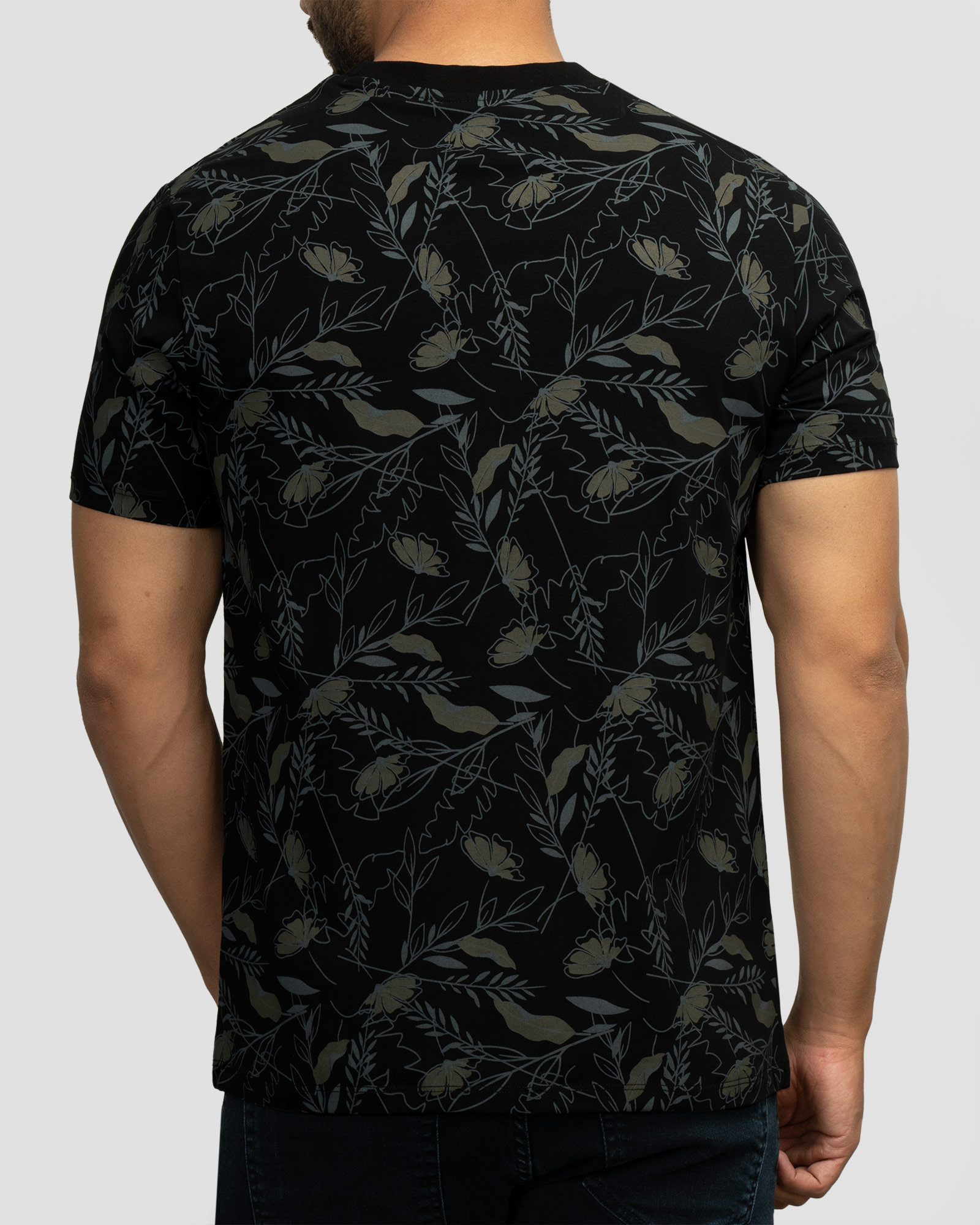 تیشرت مردانه طرحدار آستین کوتاه یقه گرد مشکی 22196372