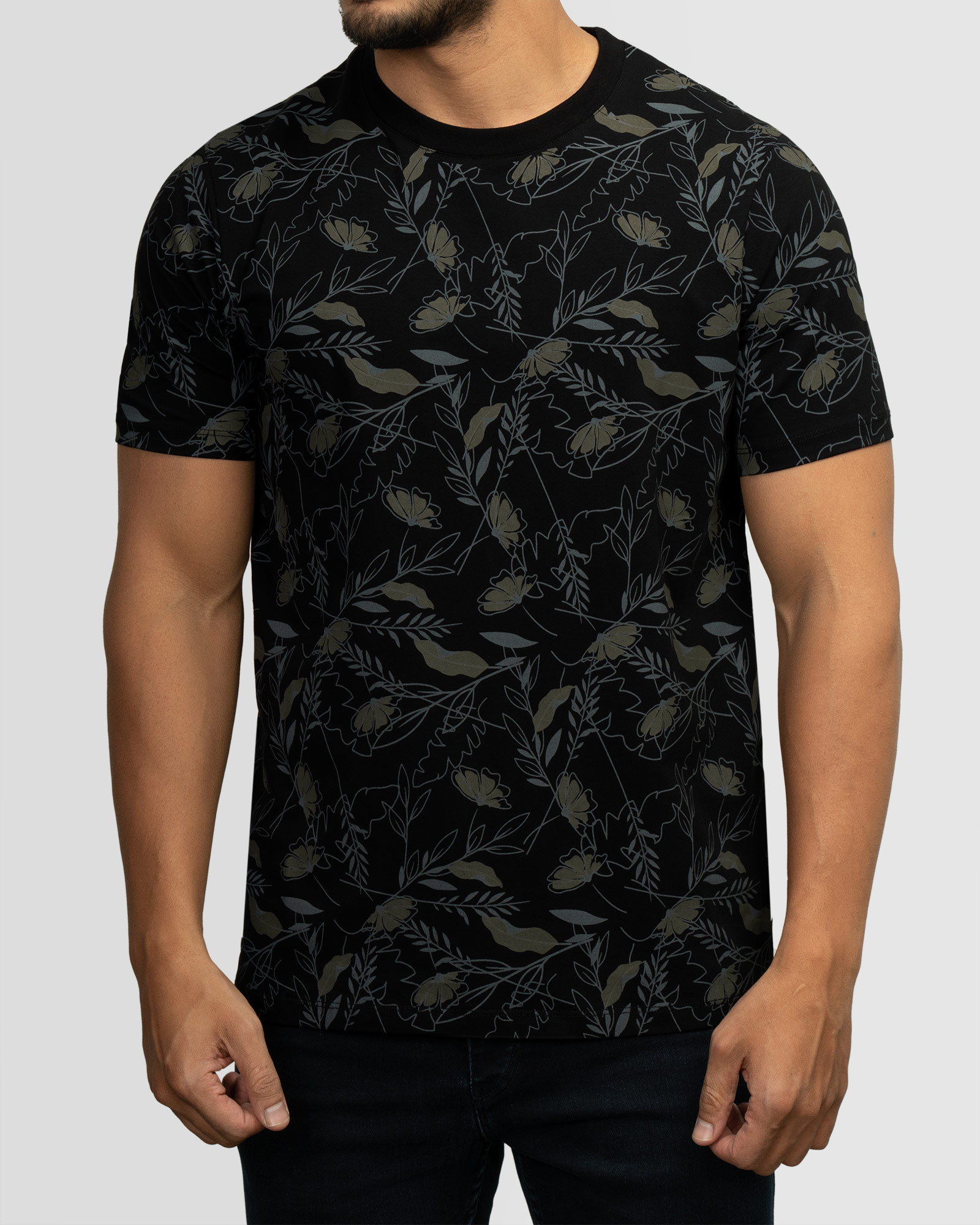 تیشرت مردانه طرحدار آستین کوتاه یقه گرد مشکی 22196372