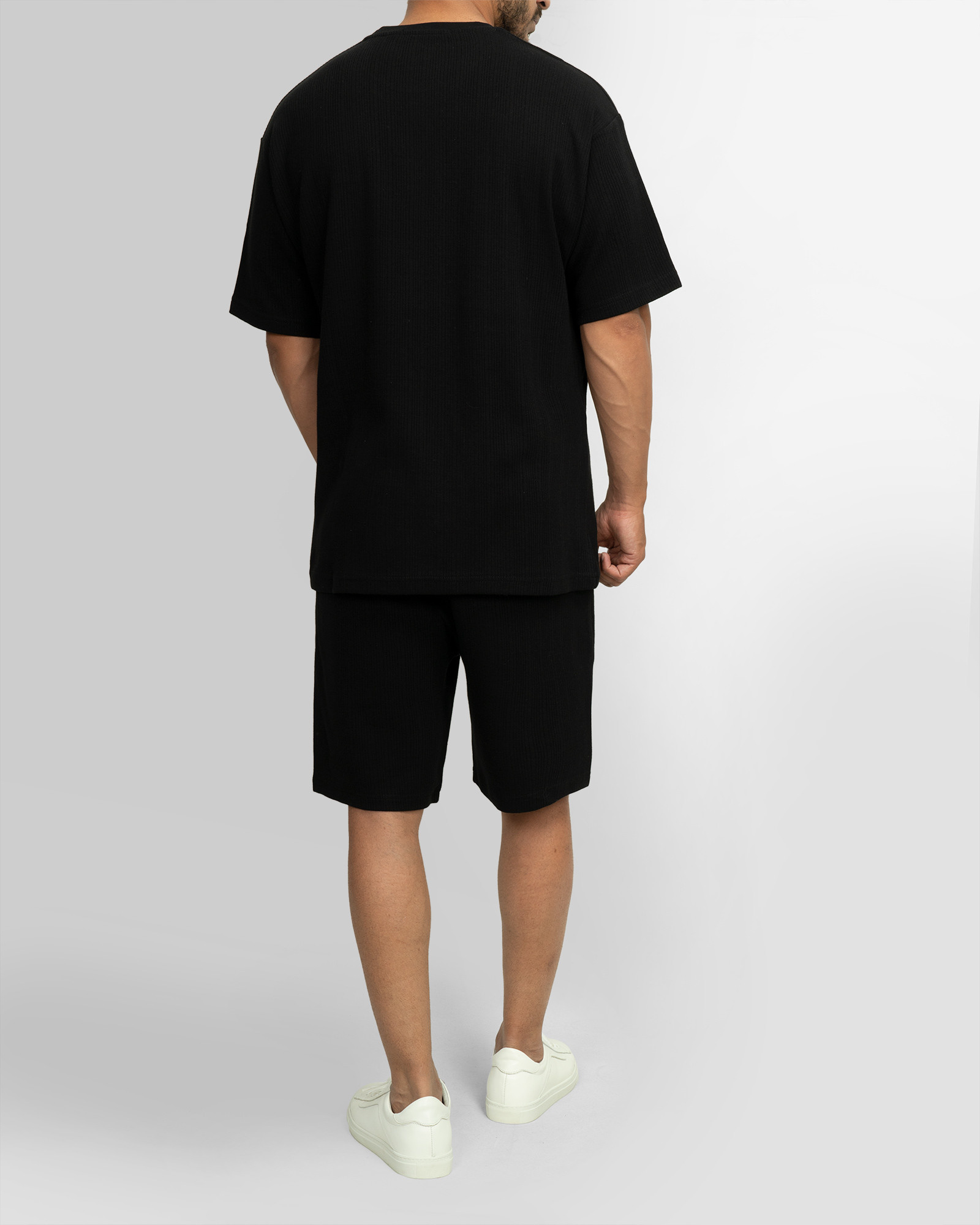 ست تیشرت و شلوارک مشکی 22192105