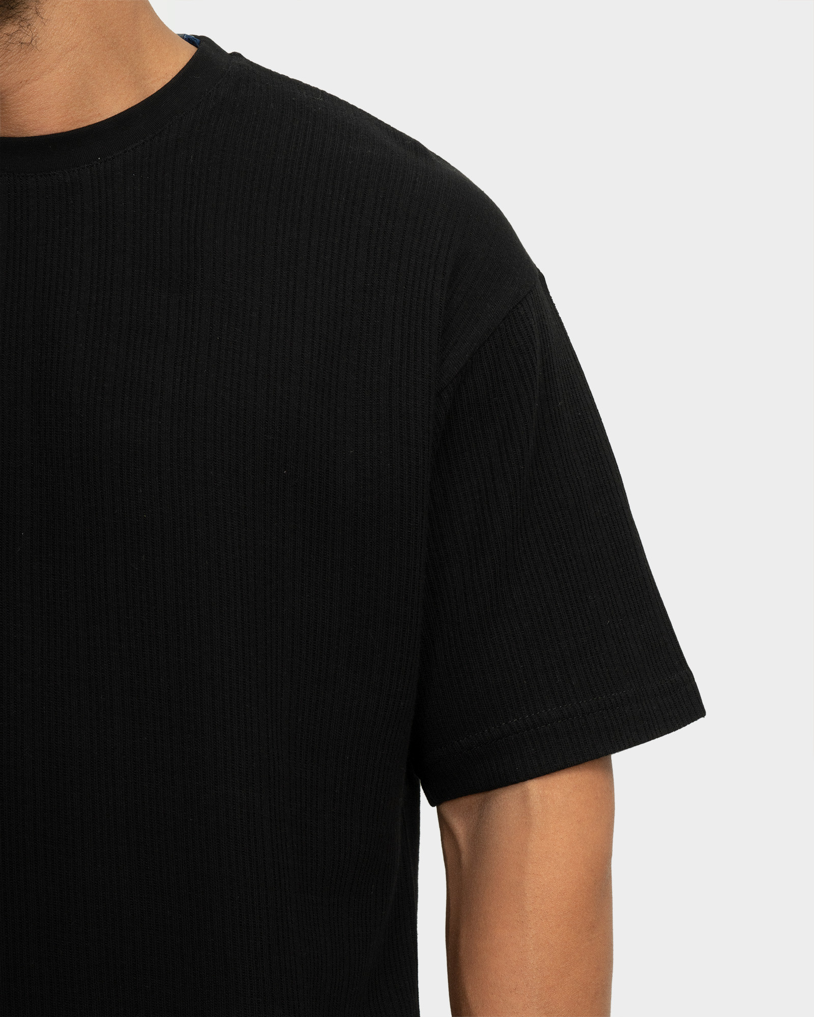 ست تیشرت و شلوارک مشکی 22192105