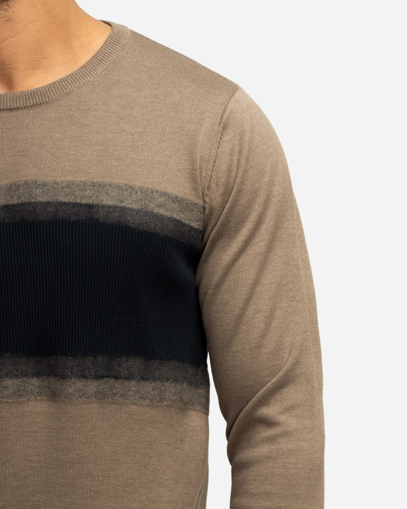 پلیور بافت یقه گرد طرحدار قهوه ای 22258102