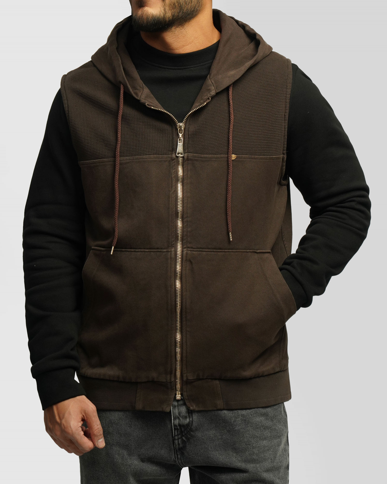 جلیقه کتان مردانه قهوه ای 24314114