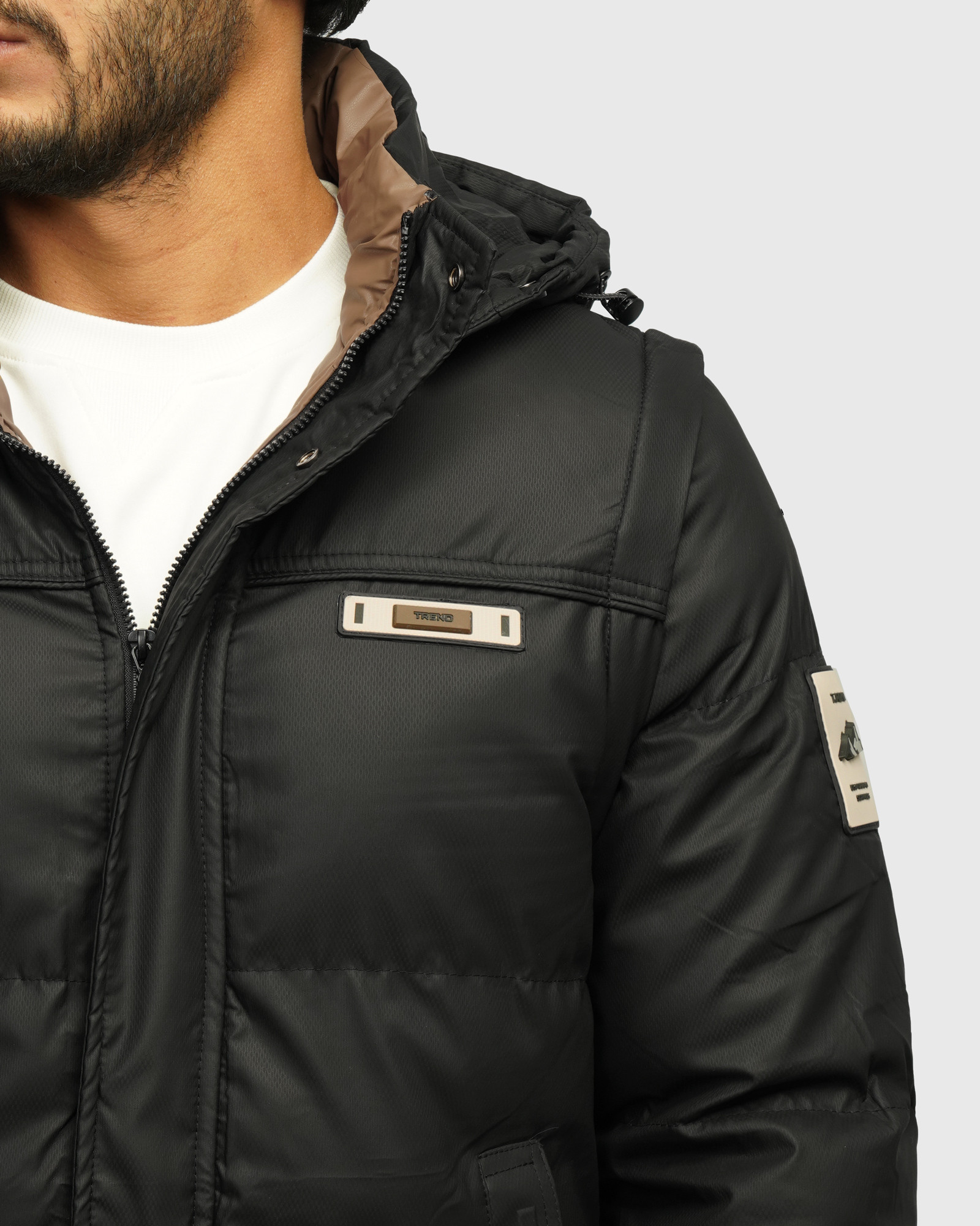 در فروشگاه اینترنتی لباس و خرید و قیمت کاپشن مردانه کلاه دار مشکی 24316375