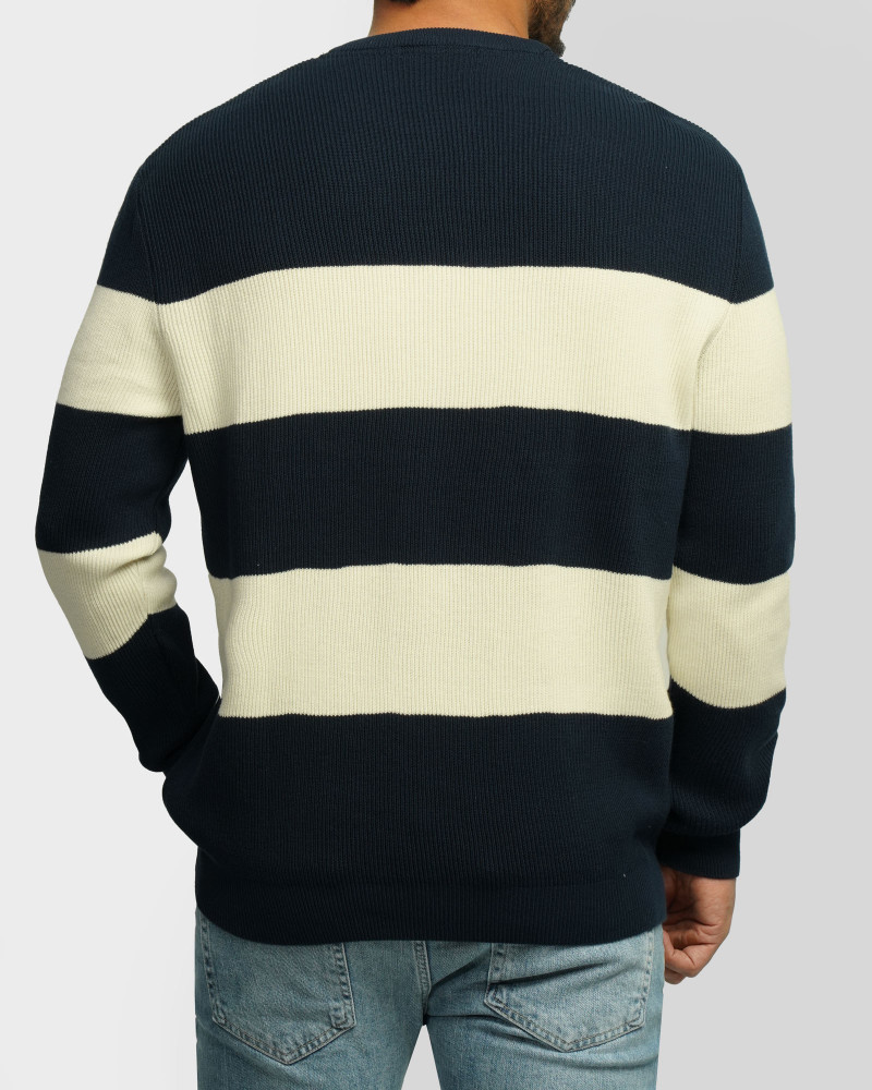 پلیور بافت یقه گرد طرح دار مردانه سرمه ای 24358131