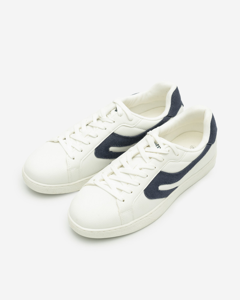 خرید و قیمت کفش روزمره مردانه بندی سفید 84444555