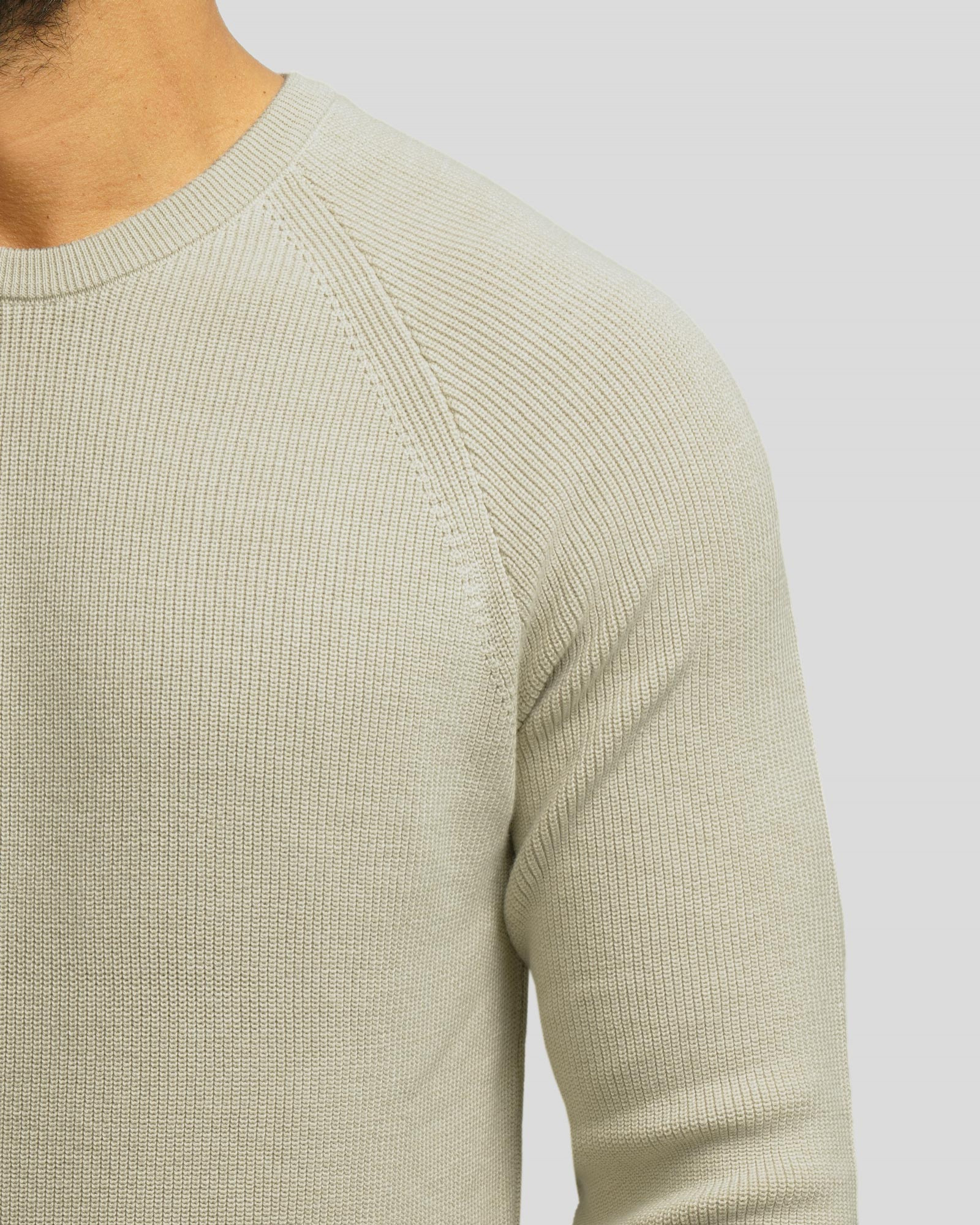 خرید و قیمت پلیور بافت یقه گرد مردانه کرم 24342178