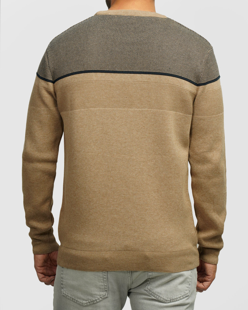 خرید و قیمت پلیور بافت یقه گرد طرح دار مردانه قهوه ای 84458143