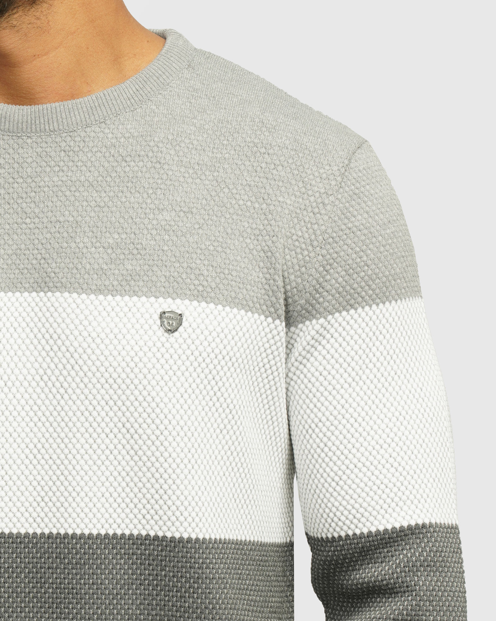 خرید و قیمت پلیور بافت یقه گرد طرح دار مردانه طوسی 84458142