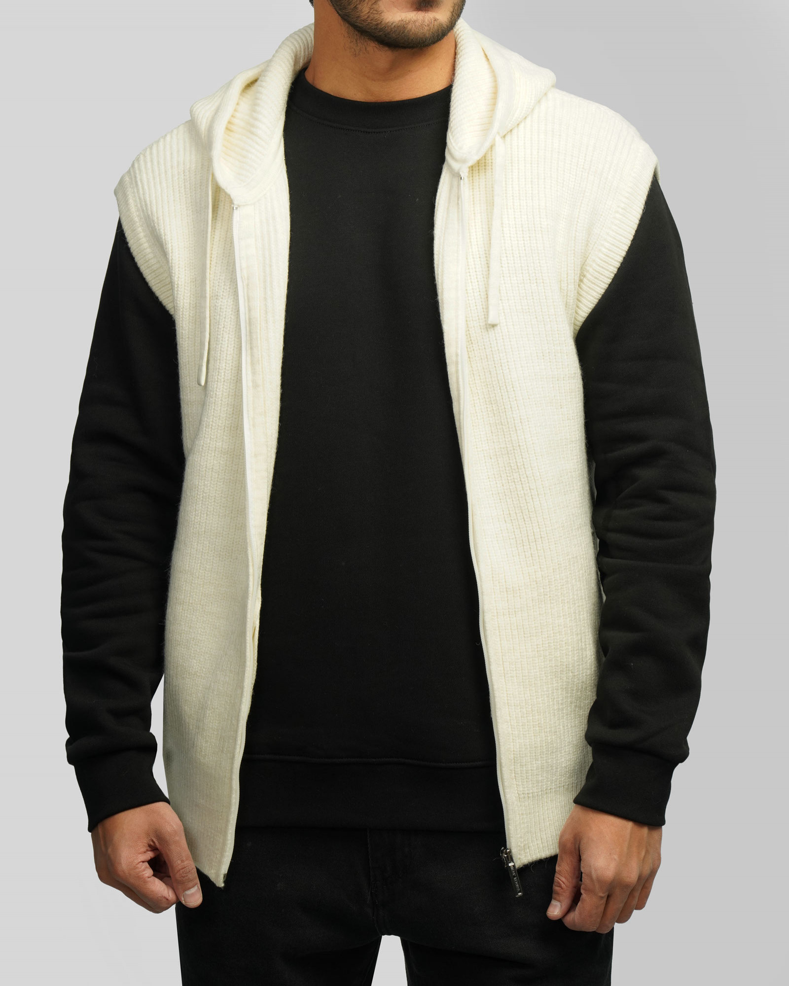 جلیقه بافت مردانه کلاه دار کرم 84414137