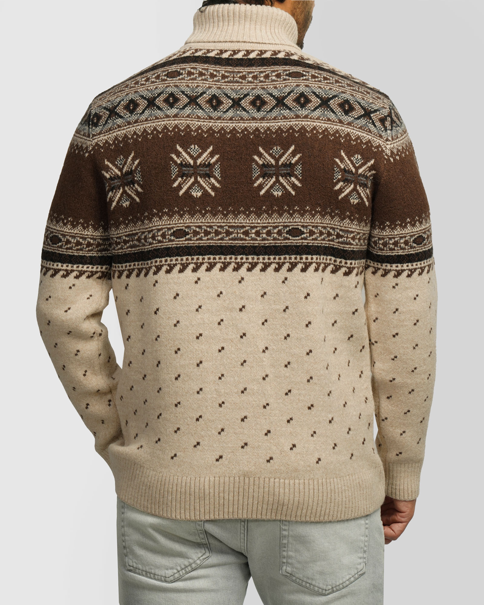 پلیور بافت یقه اسکی طرح دار مردانه قهوه ای 84479120