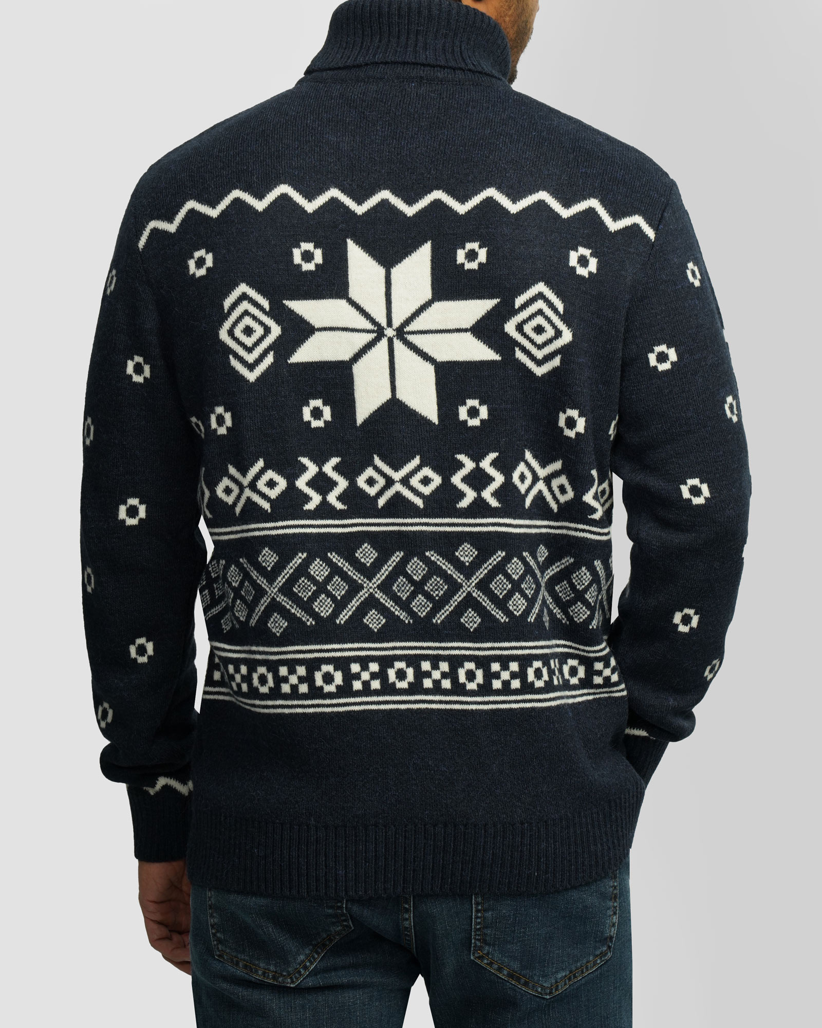 پلیور بافت یقه اسکی طرح دار مردانه سرمه ای 84479121