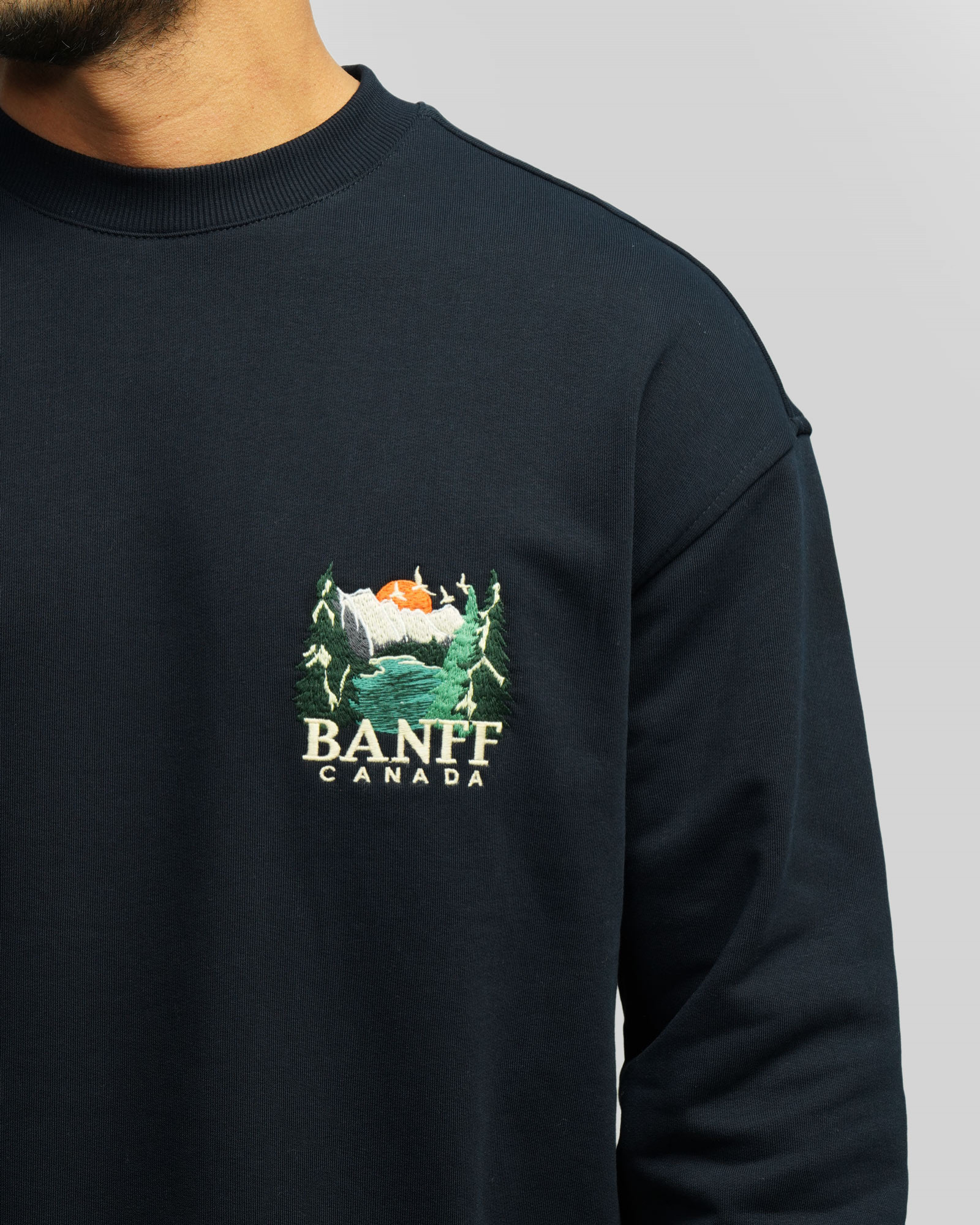 پلیور دورس یقه گرد مردانه سرمه ای 24457285