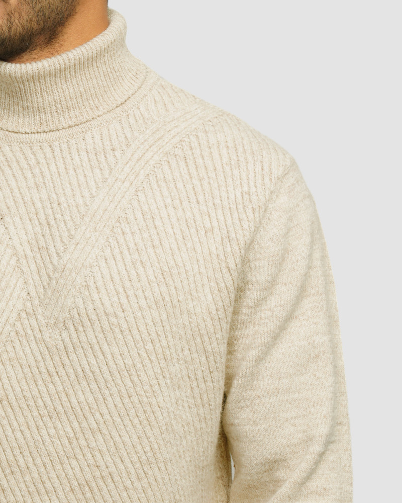 خرید و قیمت پلیور بافت یقه اسکی طرح دار مردانه کرم 84479122