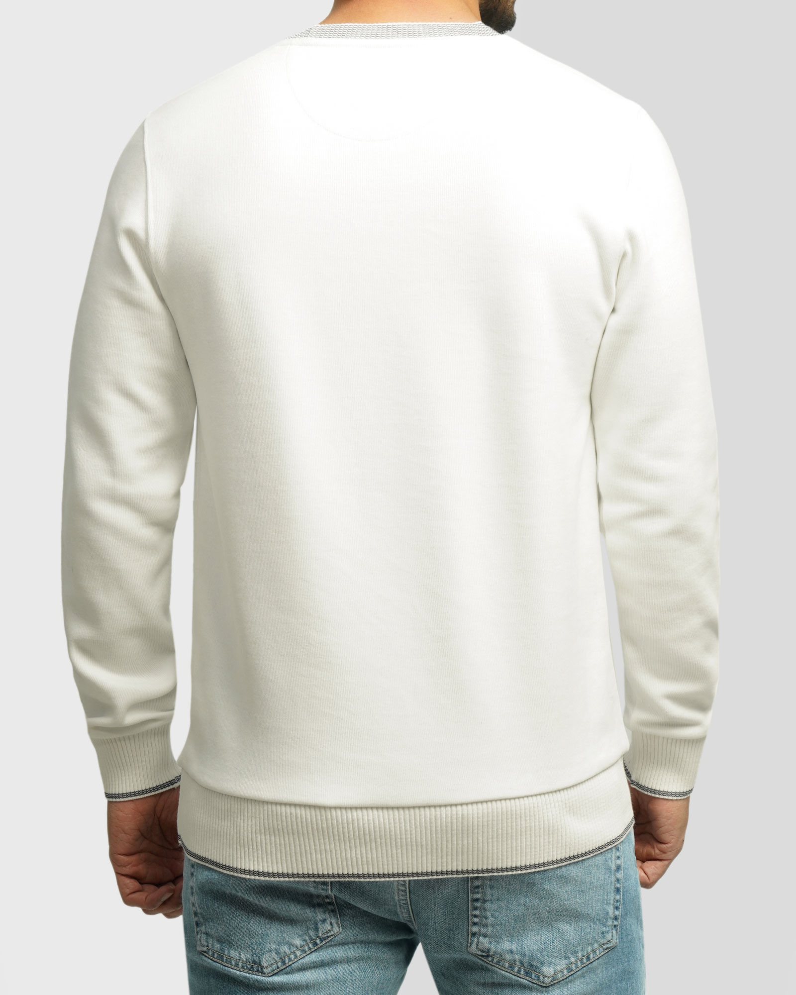 خرید و قیمت پلیور یقه گرد طرح دار مردانه سفید 84456164