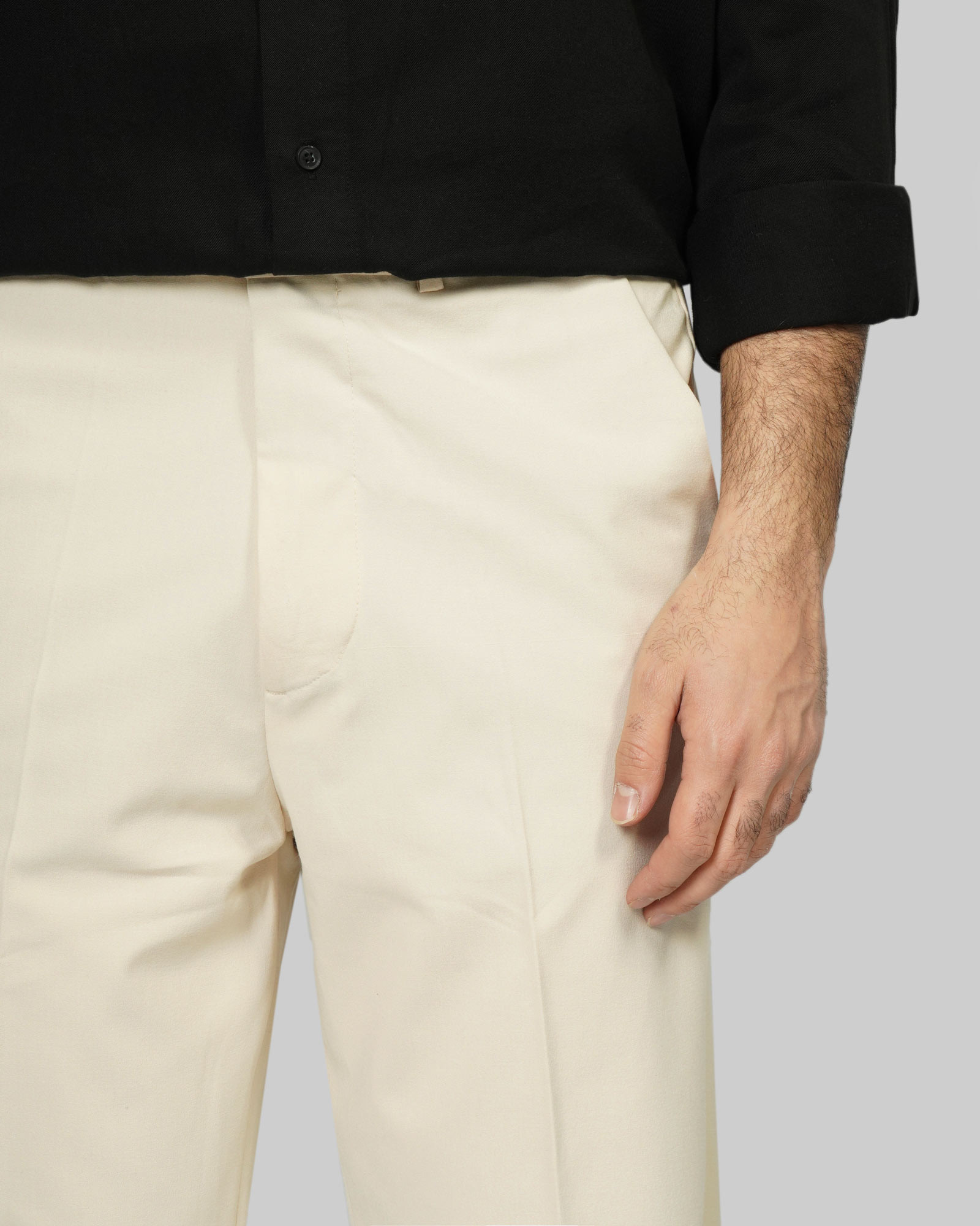 شلوار پارچه ای مردانه رگولار کرم روشن 24462130